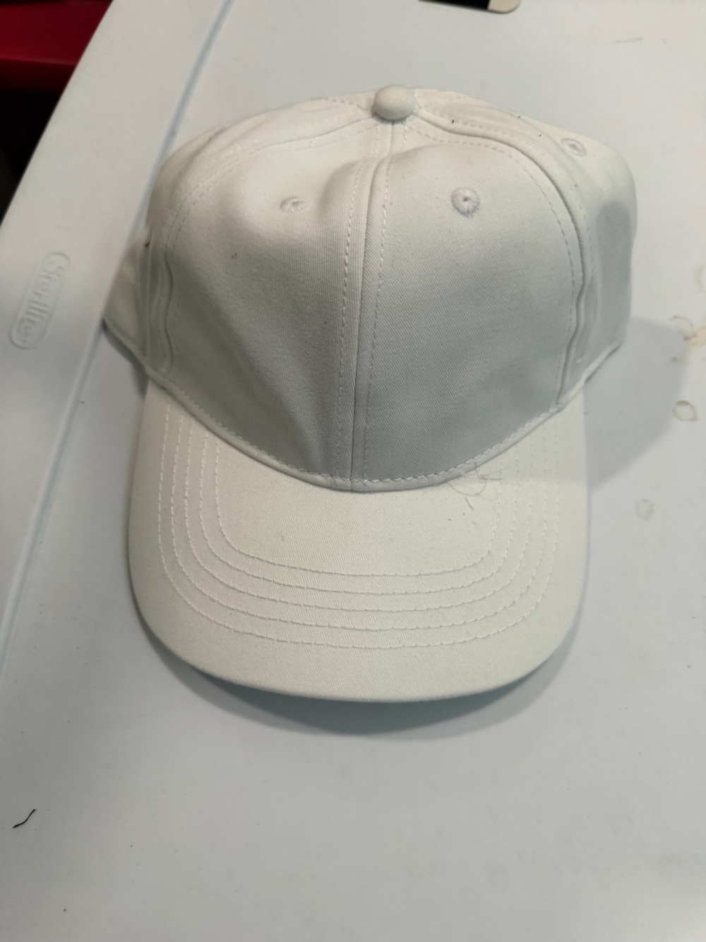 Time and Tru Adjustable One size fits Most Hat cap white